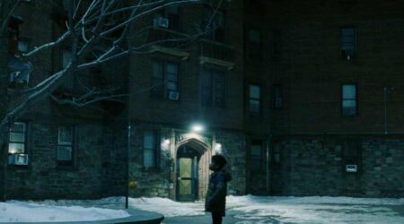 Let-The-Right-On-In-1x01