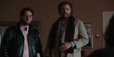 The Shrink Next Door 1x01 Pilot