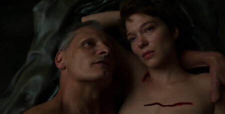 Crimes-Of-The-Future-2022-Cronenberg