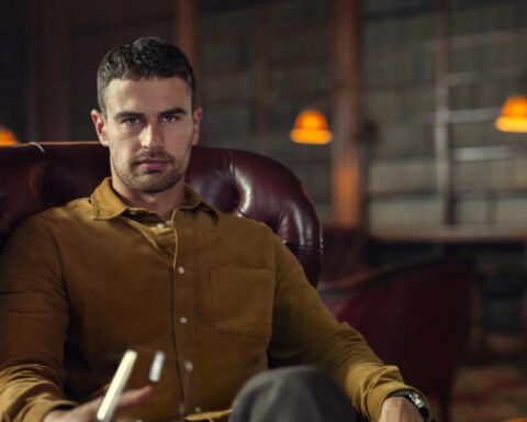 Theo James nella seconda stagione di The Gentlemen, la serie Netflix rinnovata per la stagione 3