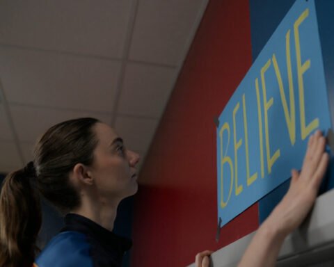 Il coach Alice Chilton nella settima puntata della quarta stagione di Ted Lasso