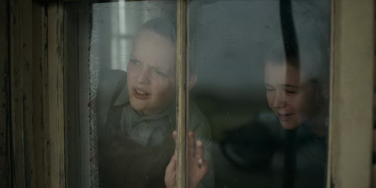 Fotogramma del finale di East Of Eden, miniserie Netflix tratta dal romanzo di John Steinbeck